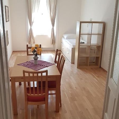 Sobieski Inner Ring Apartments Vienne Extérieur photo